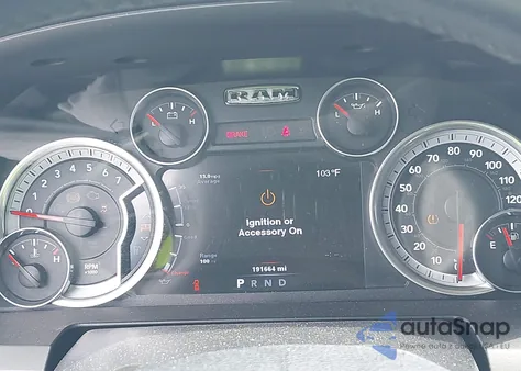 2014 Ram 1500 Laramie z USA, uszkodzony, nr VIN 1C6RR6VT7ES358752